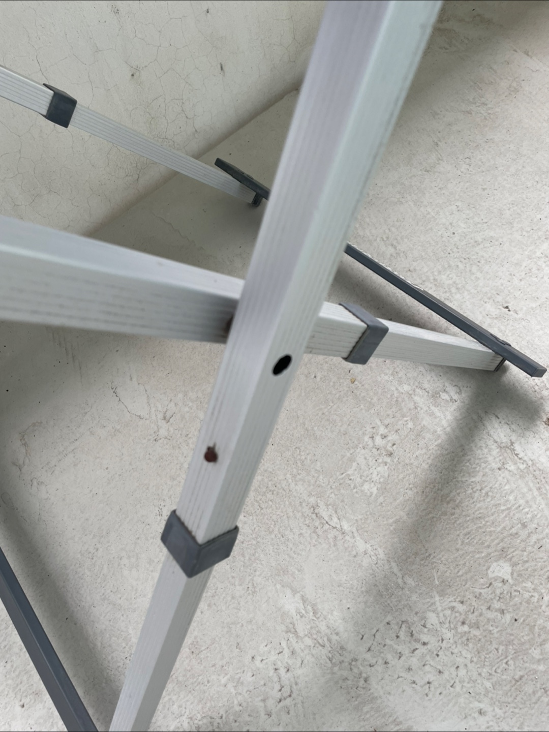 Foldable Camping Table/Patio table - photo 2