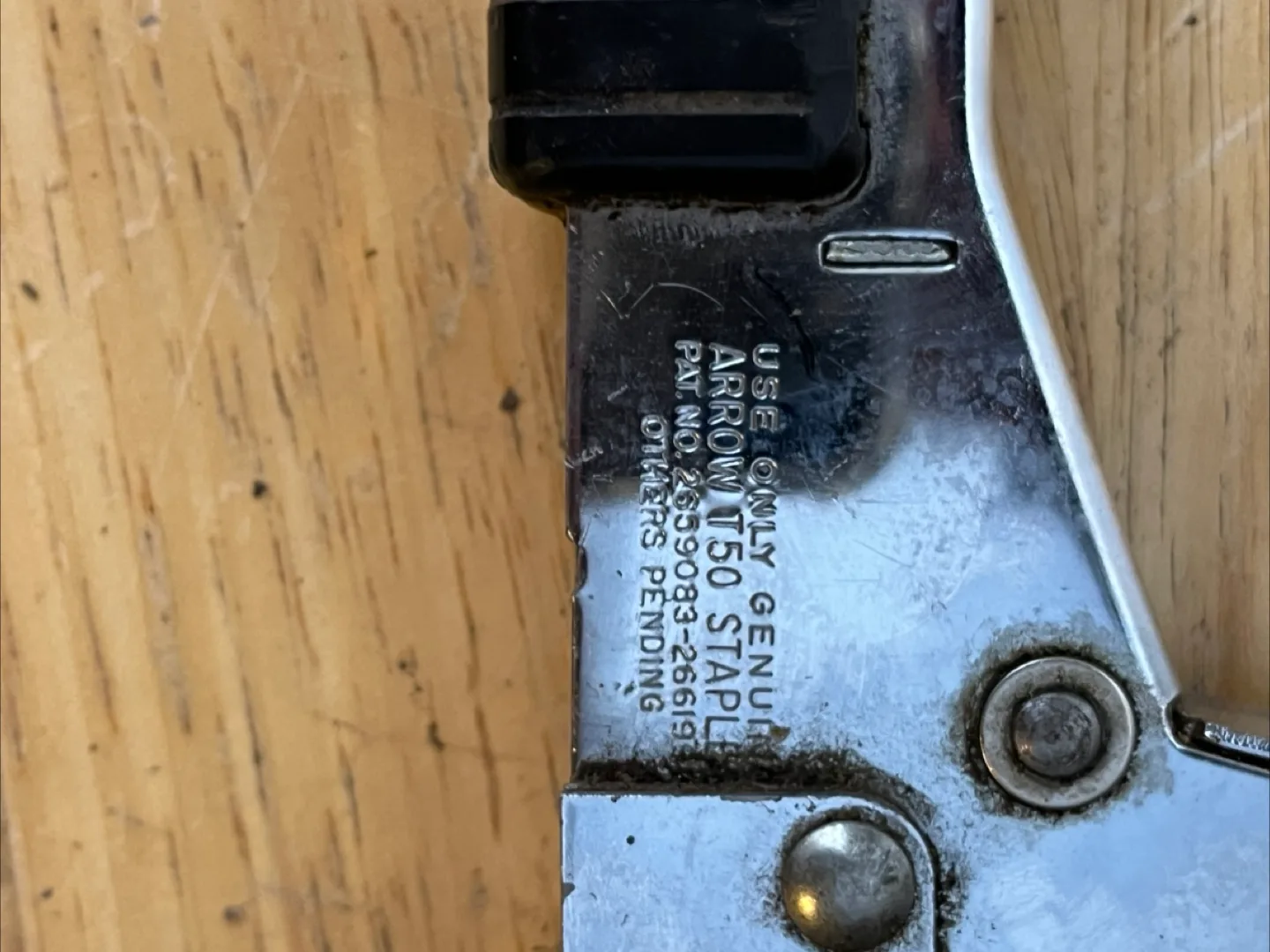 Arrow T50 Stapler image indicator(2)