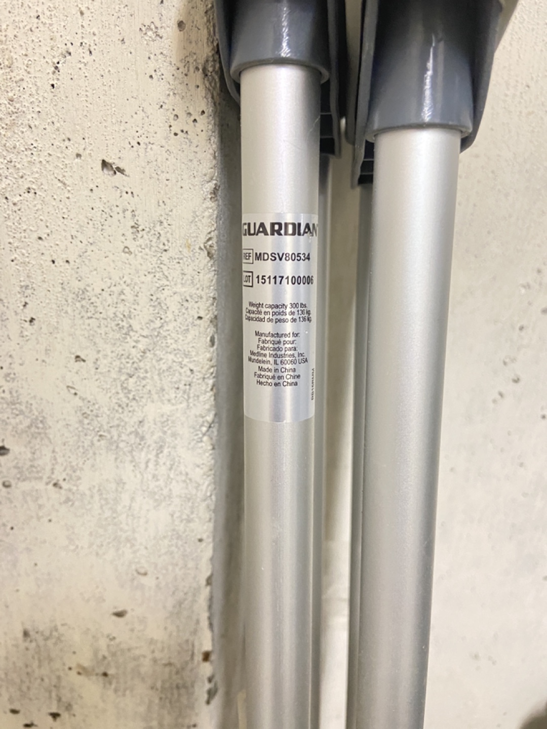 Pair of Adult Underarm Crutches