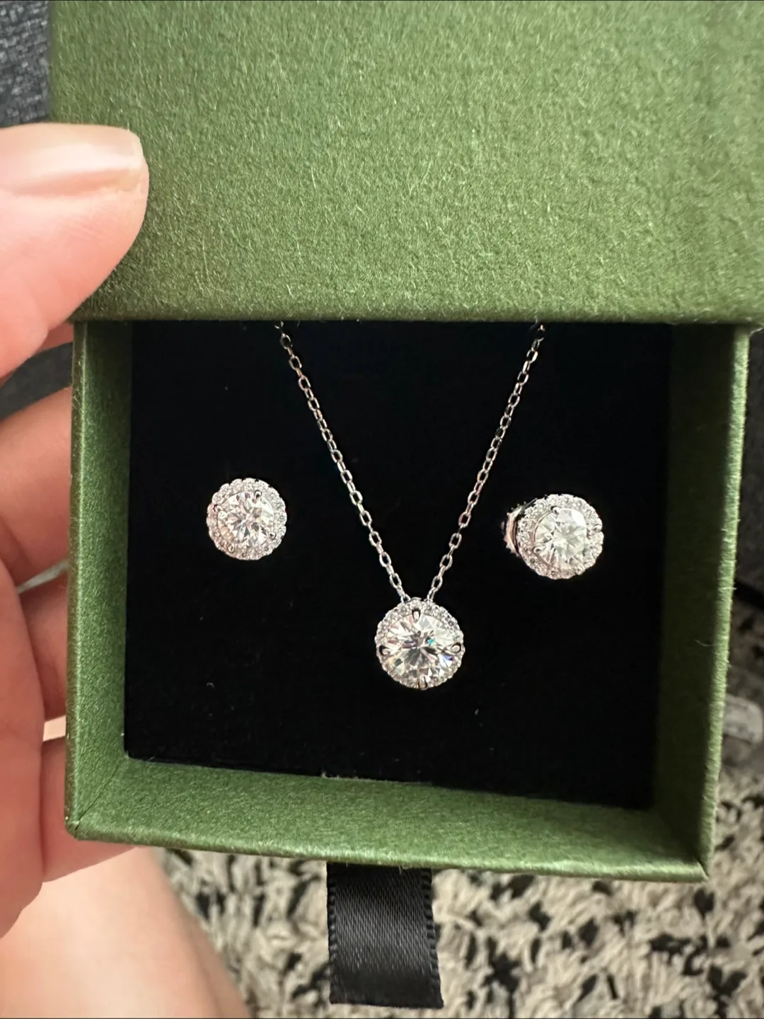 Elegant Moissanite Necklace and Earring Set thumbnail