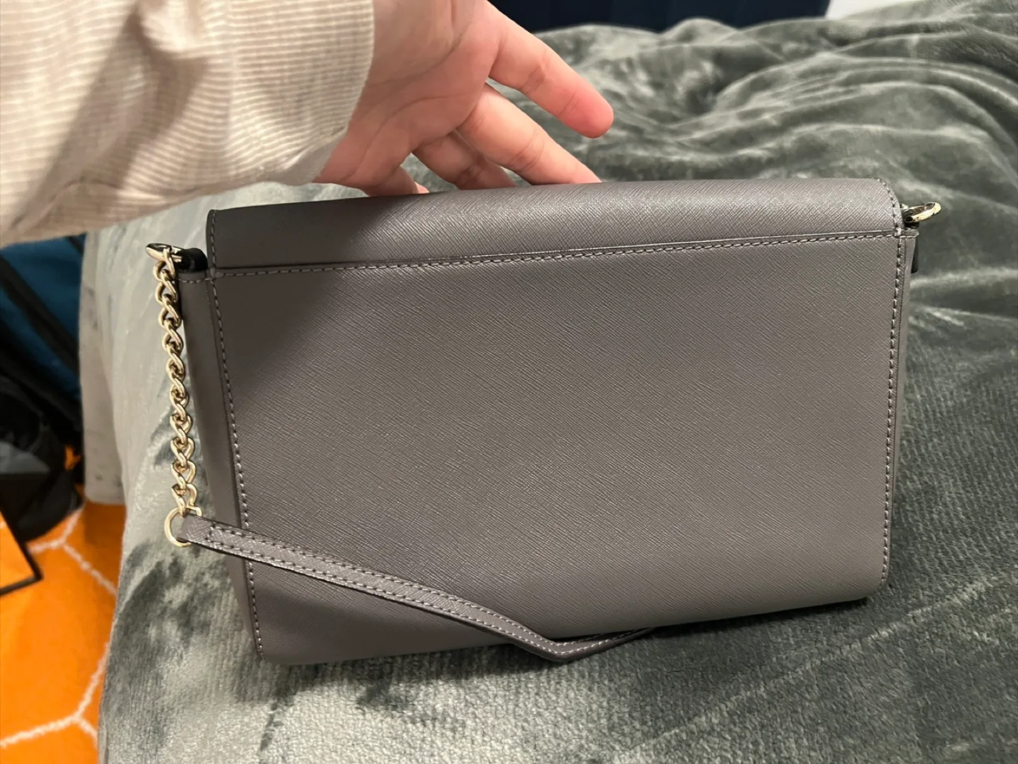 Kate Spade New York Grey Crossbody Bag image indicator(4)