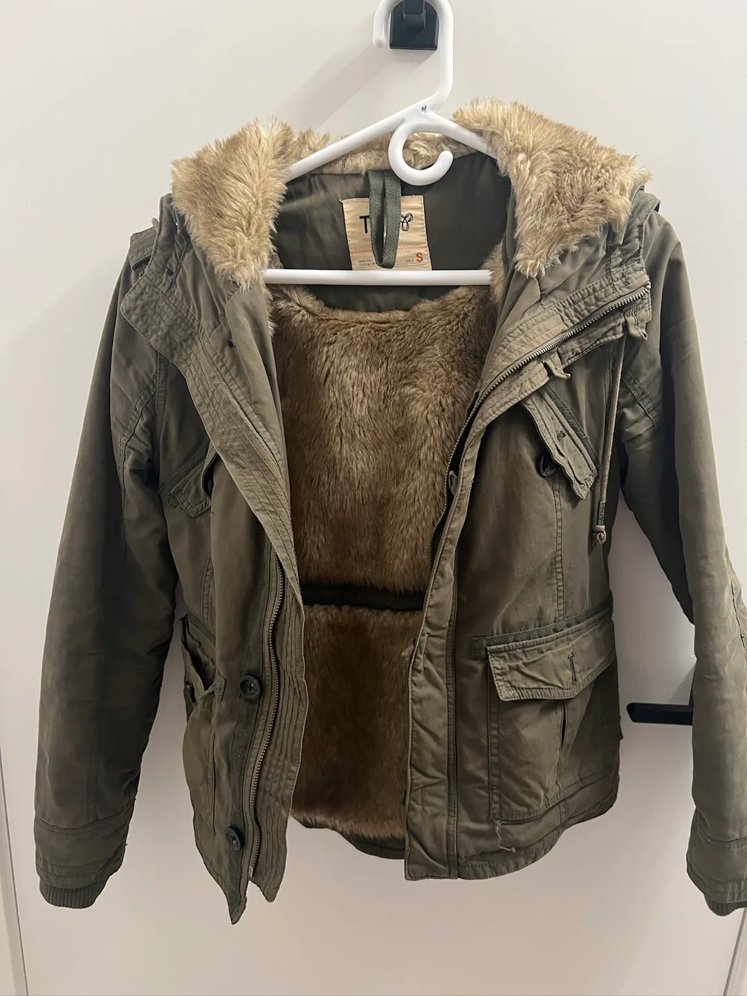 TNA Olive Green Faux Fur Lined Jacket Size Small thumbnail