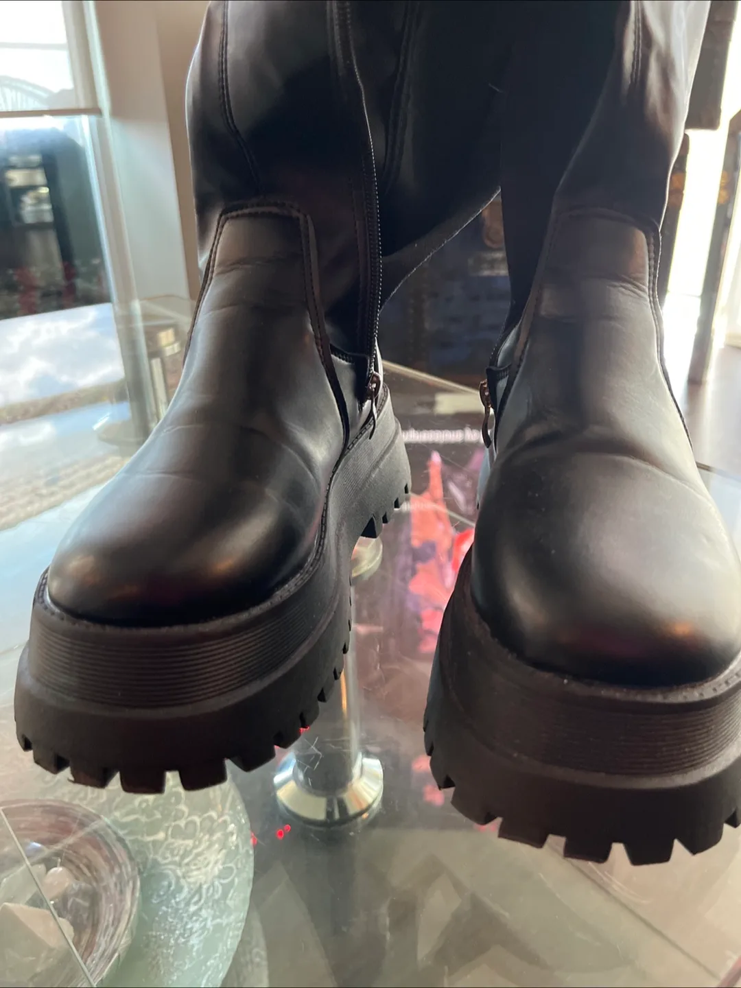 Black Knee-High Platform Boots - size 6 US image indicator(2)