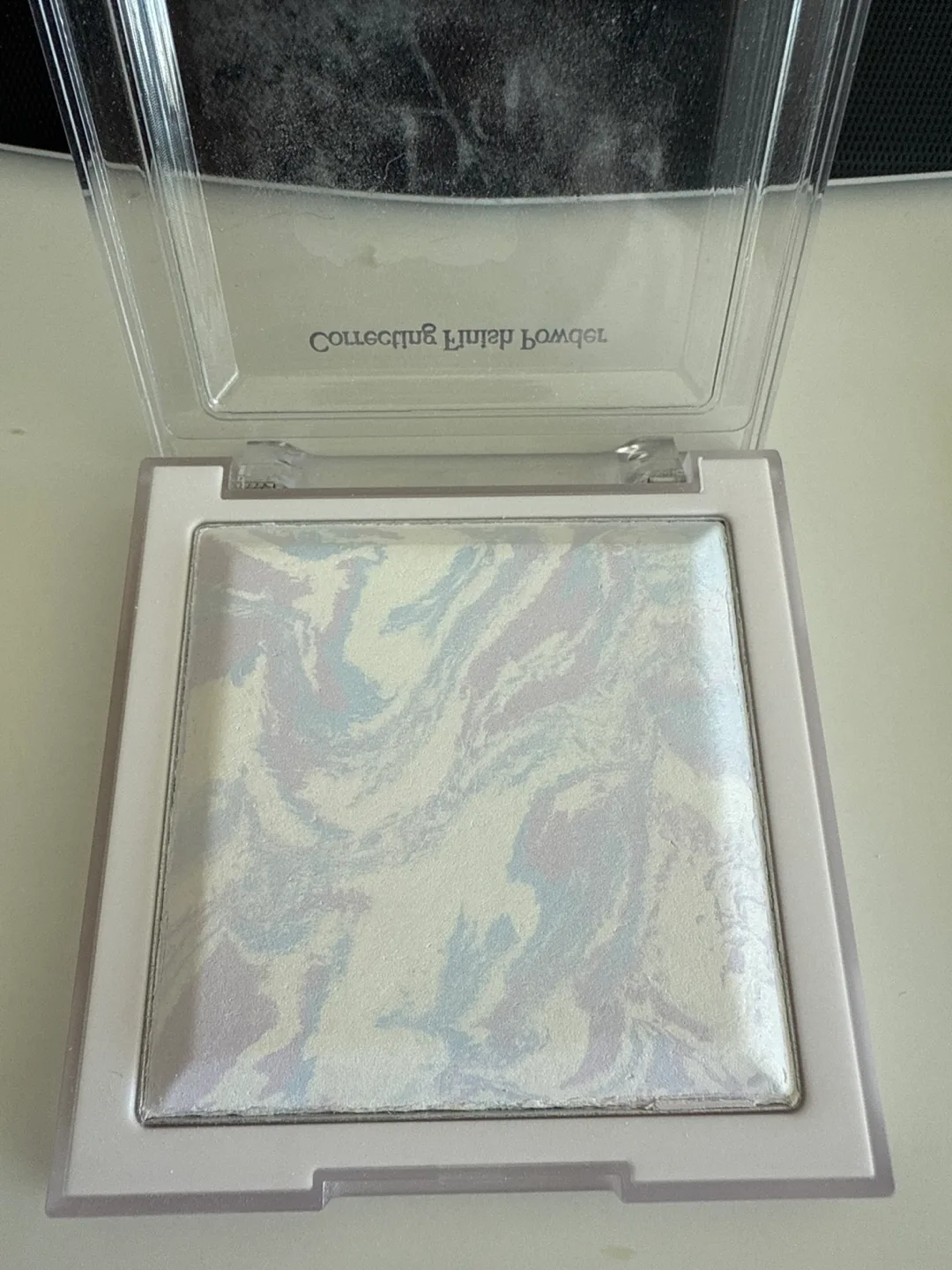 Dasique correcting finishing powder - 02 milky light thumbnail