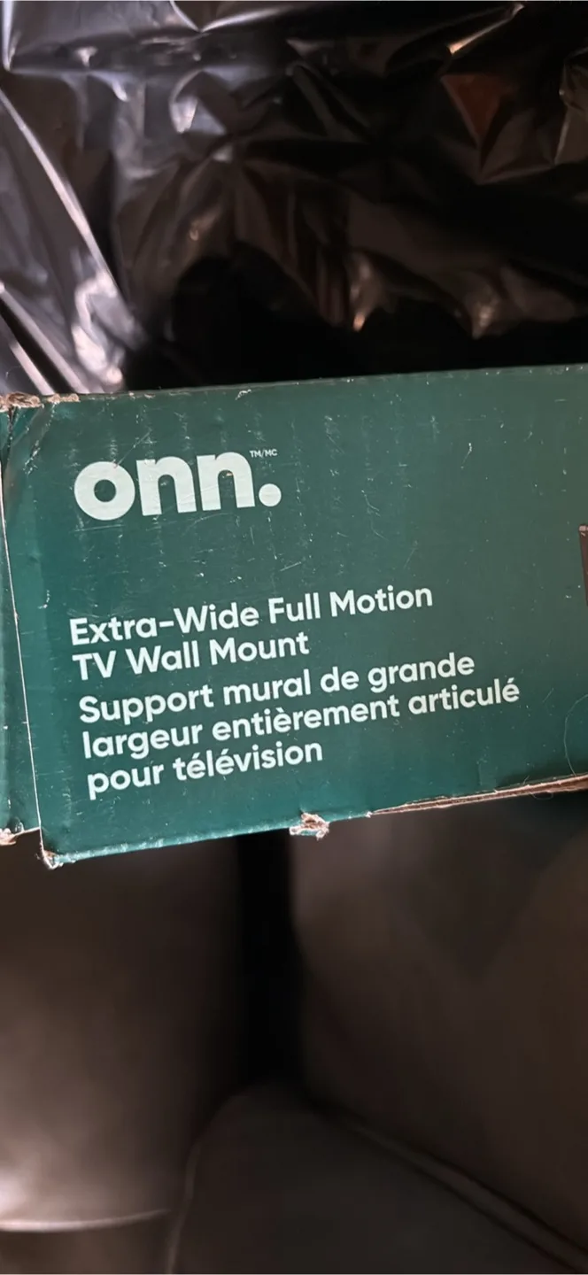 ONN. Extra-Wide Full Motion TV Wall Mount 50-86" image indicator(2)