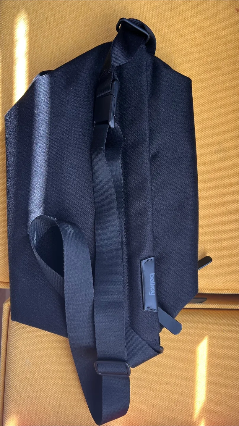 Bellroy Melbourne Black Sling Bag 7L thumbnail