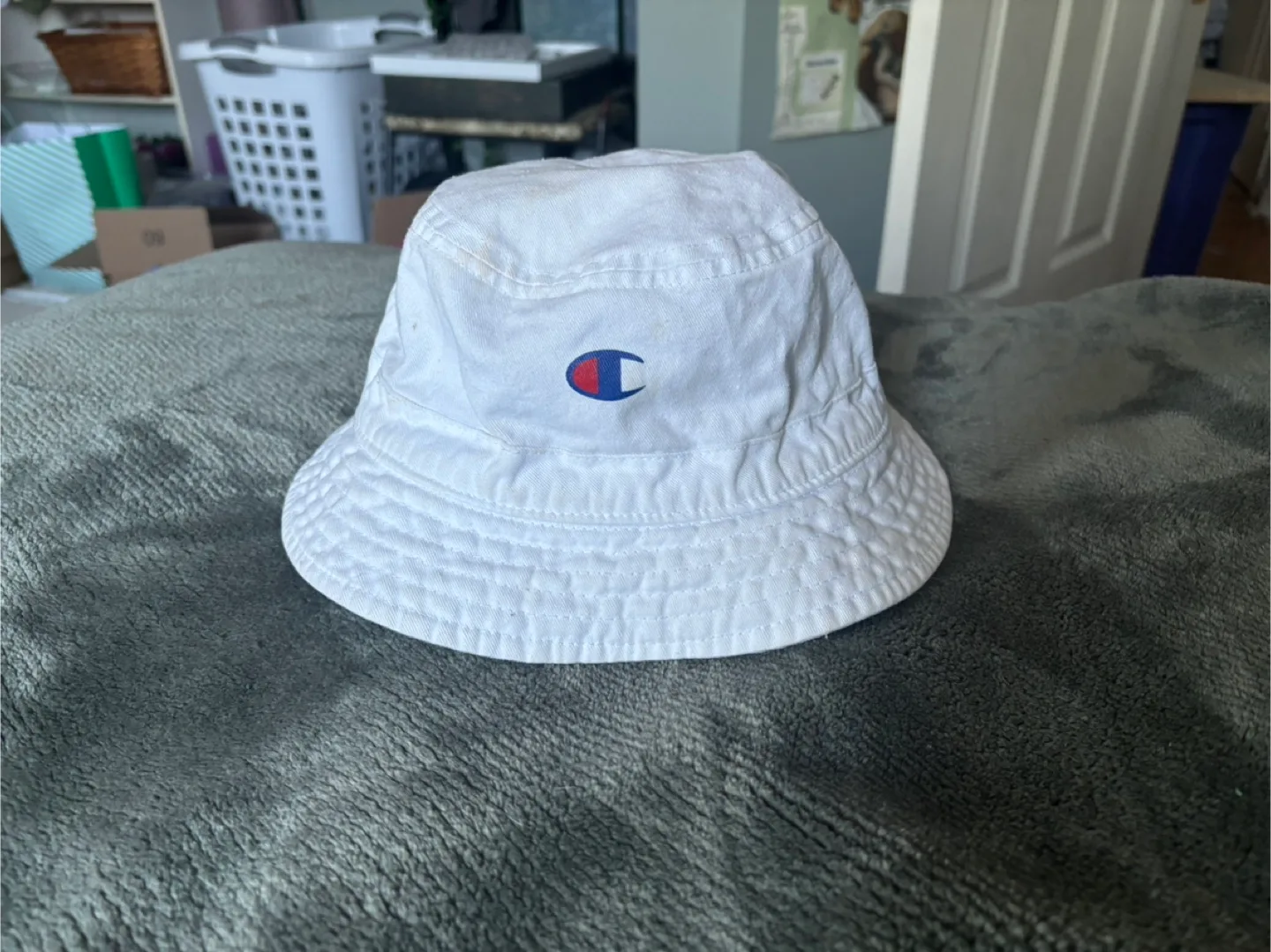 White Champion Bucket Hat #freecycle thumbnail