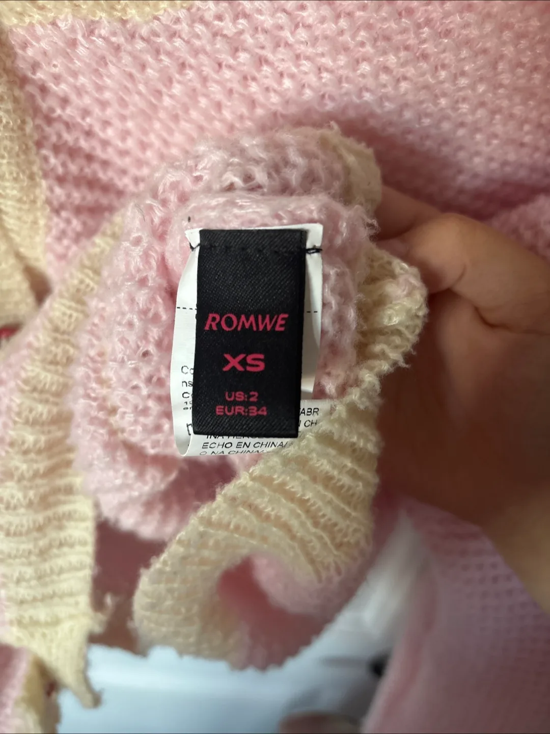 Strawberry Knit Cardigan - Size XS image indicator(4)