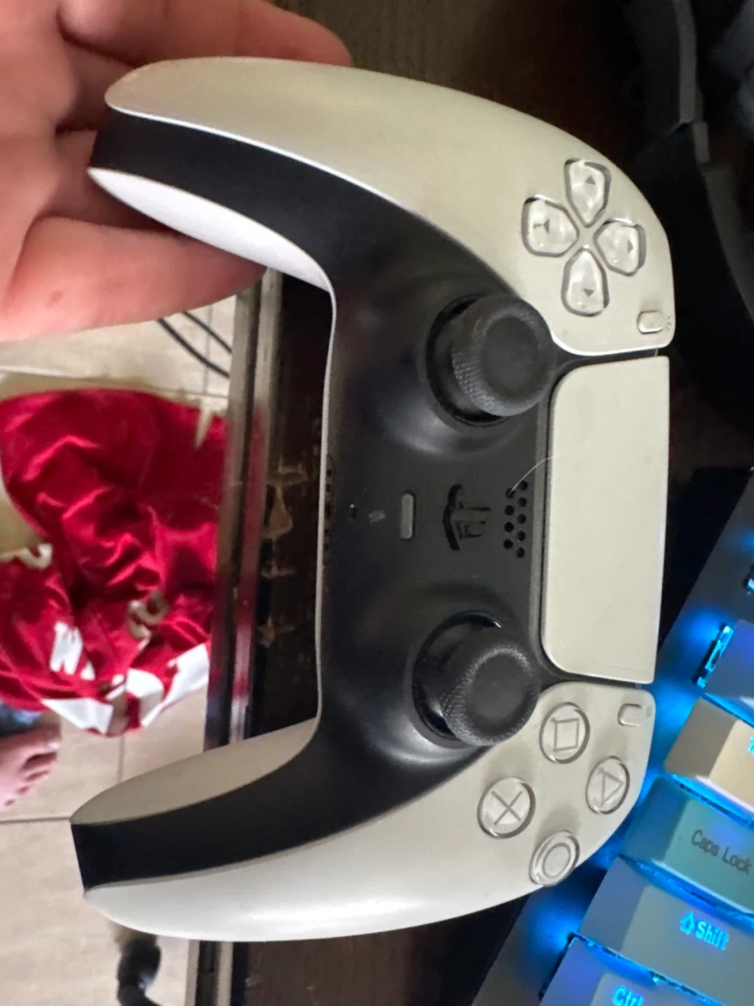 PS5 DualSense Controller thumbnail