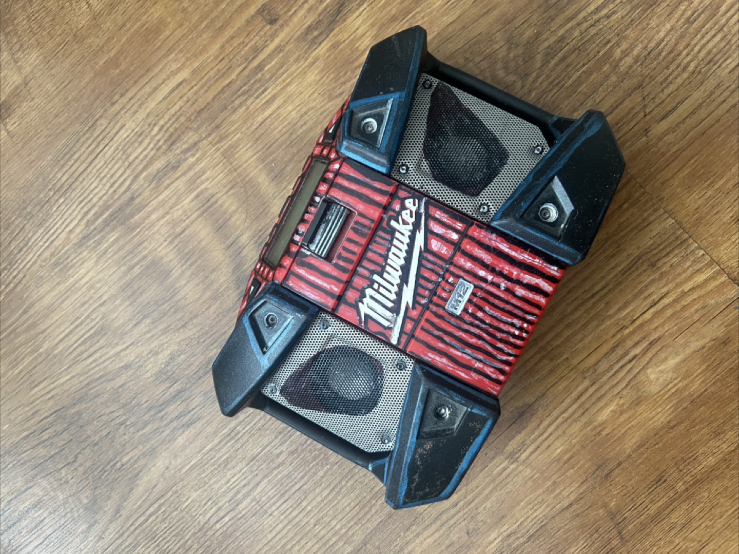 Milwaukee M12 Jobsite Radio - photo 3