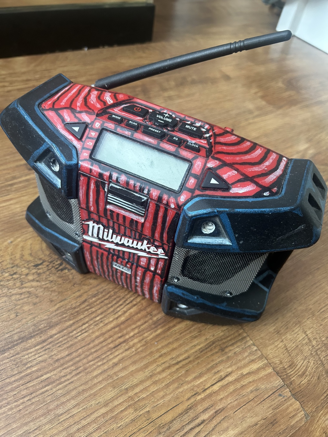 Milwaukee M12 Jobsite Radio