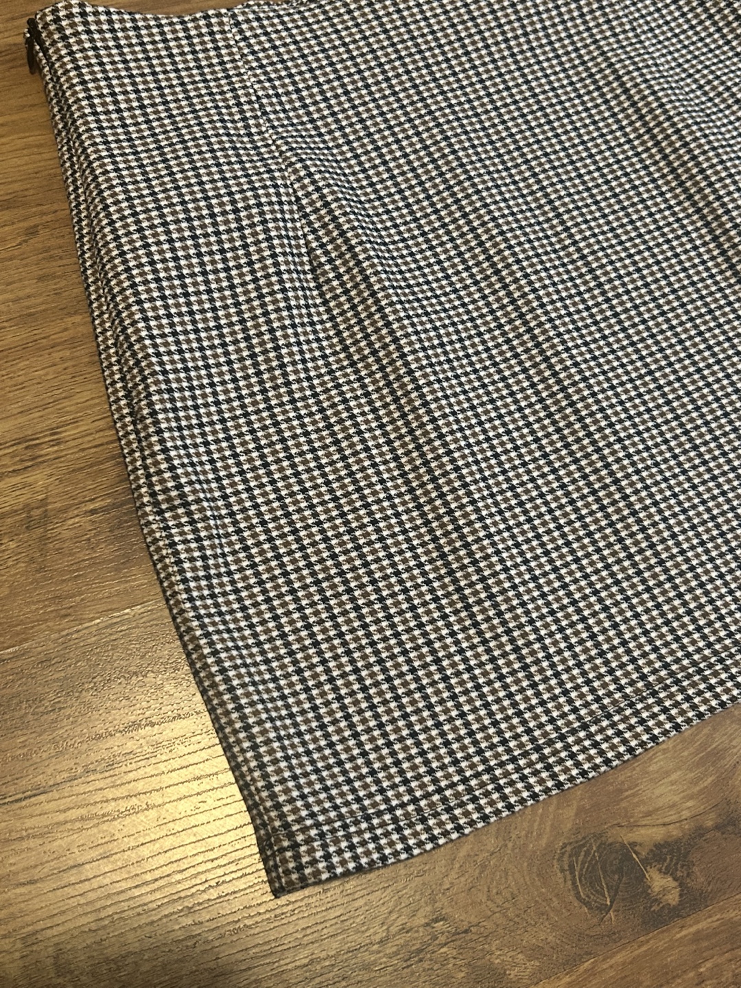 Brown and White Houndstooth Mini Skirt - photo 2