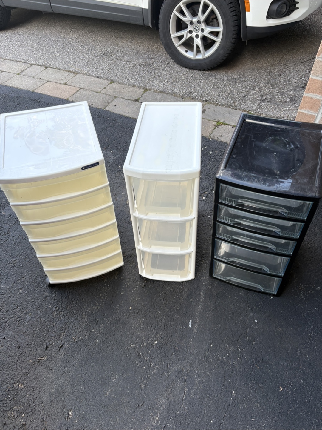 Three Plastic Storage Drawers - photo 2
