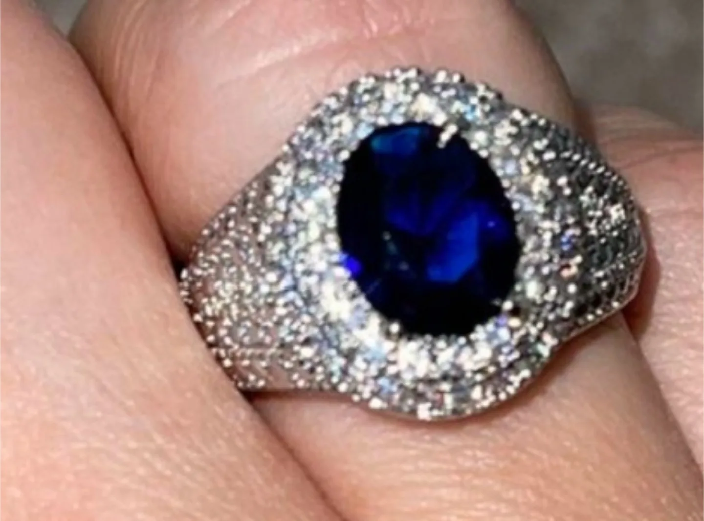 Blue Sapphire Ring with Cubic Zirconia image indicator(2)