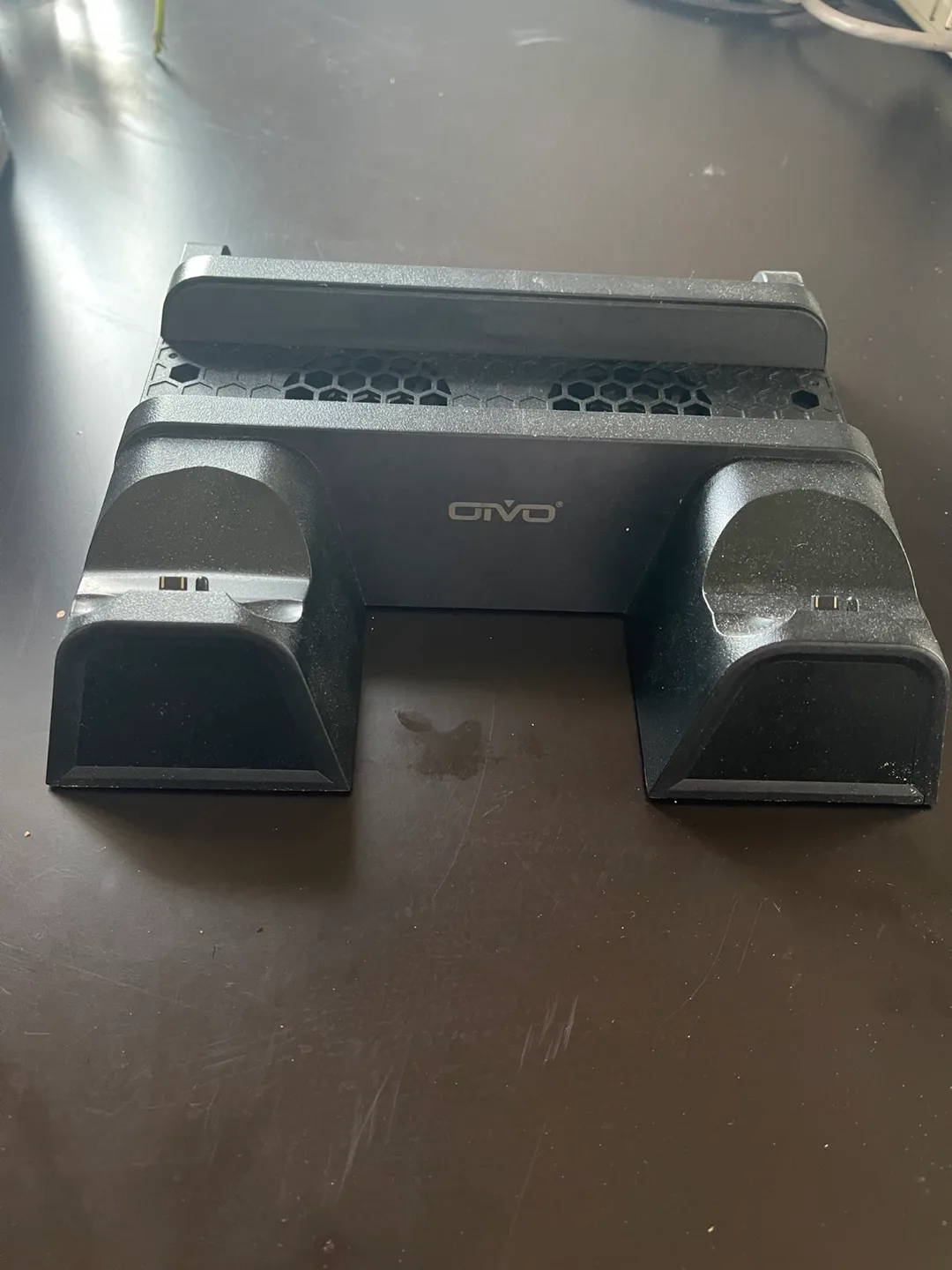 OIVO PS4 Multi-Function Cooling Stand thumbnail