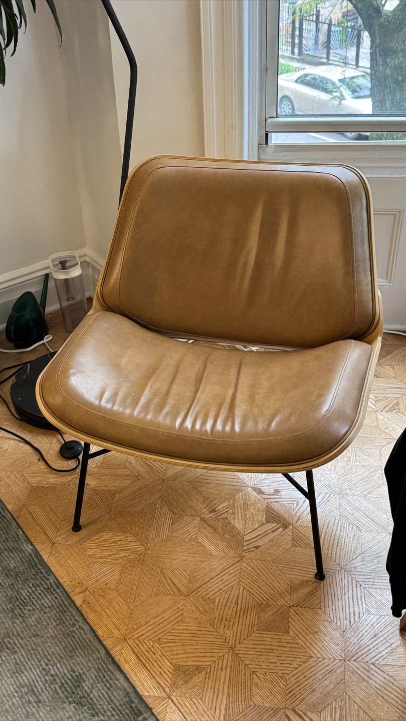 Burrow Vesper Leather & Wood Lounge Chair Camel/Oak + pillow - photo 2
