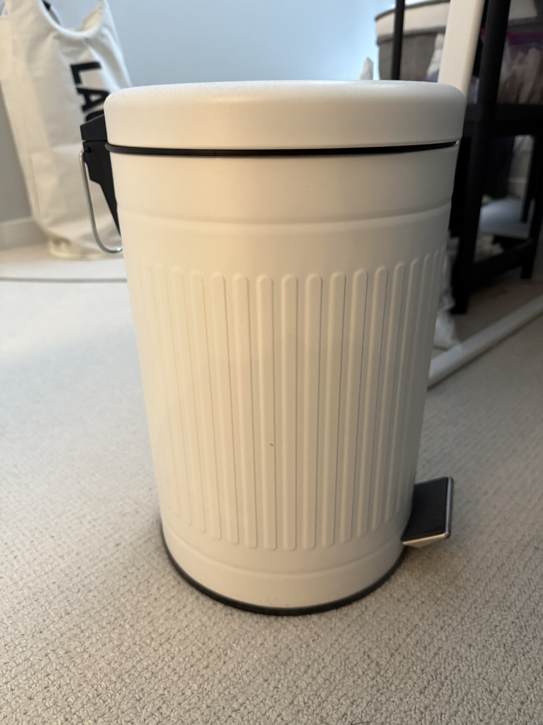White Pedal Bin with Lid