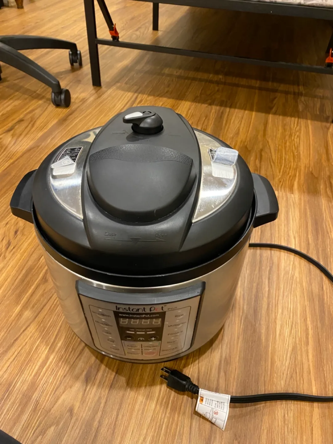 Instant Pot IP-LUX Multi-Use Programmable Pressure Cooker image indicator(4)