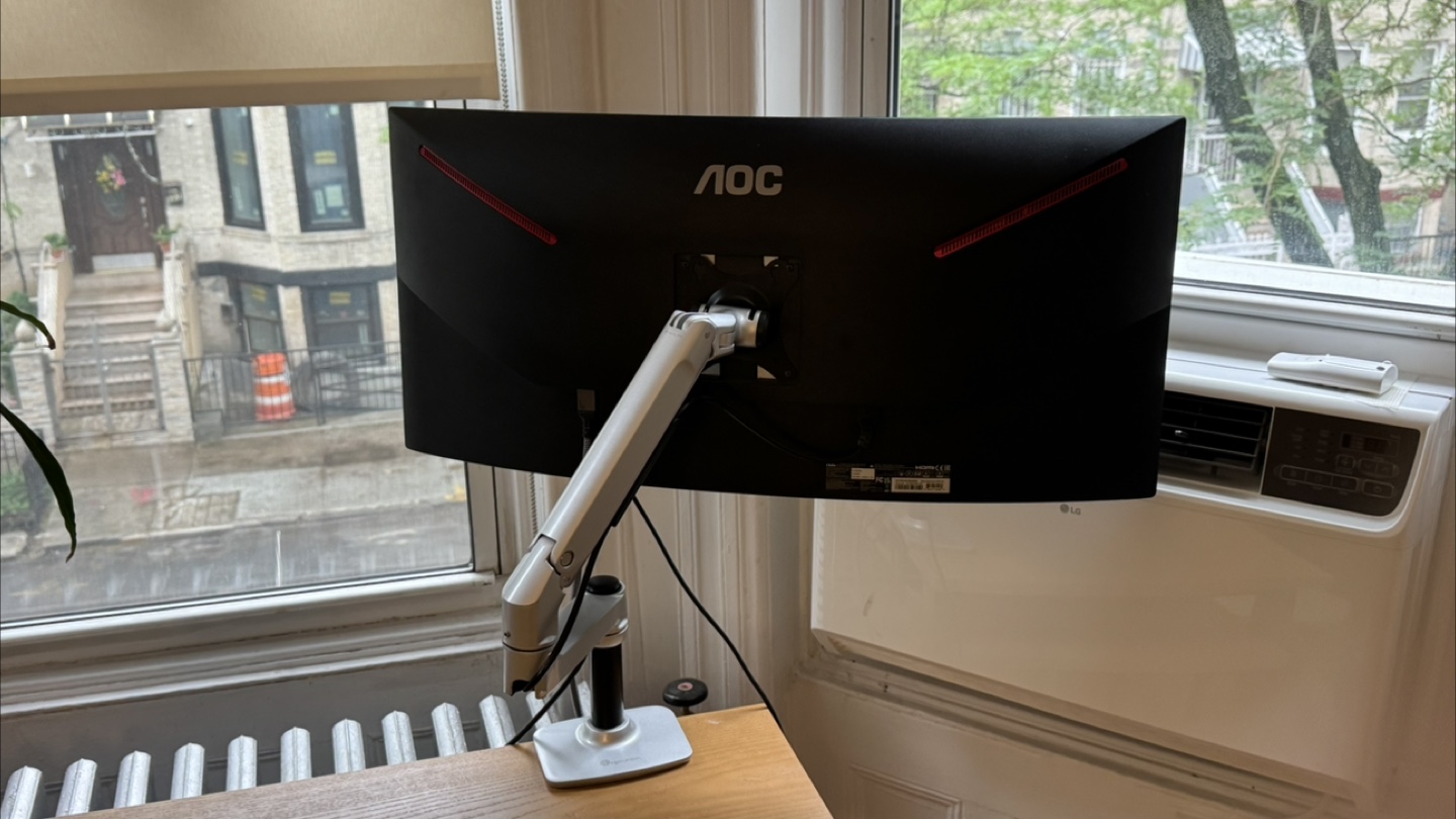 AOC CU34G2X 34-Inch Curved Gaming Monitor - photo 4