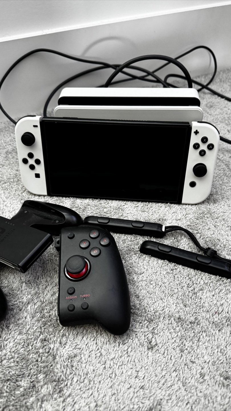 Nintendo Switch OLED 512 GB Console with Accessories - photo 5