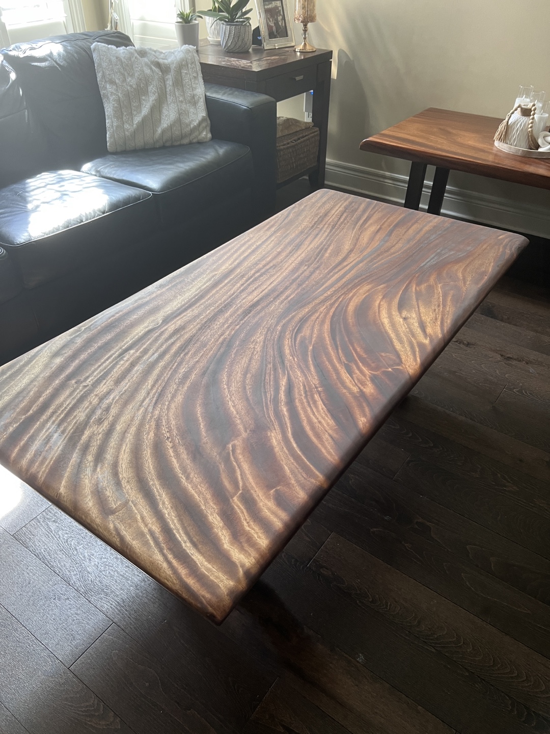 Live Edge Coffee Table with Black Metal Legs - photo 3
