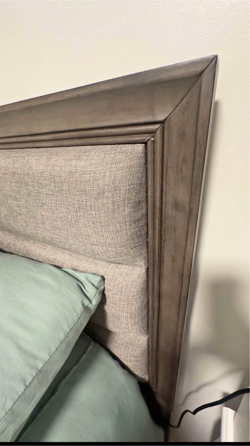 Queen Size Bed Frame with Mattress - photo 2