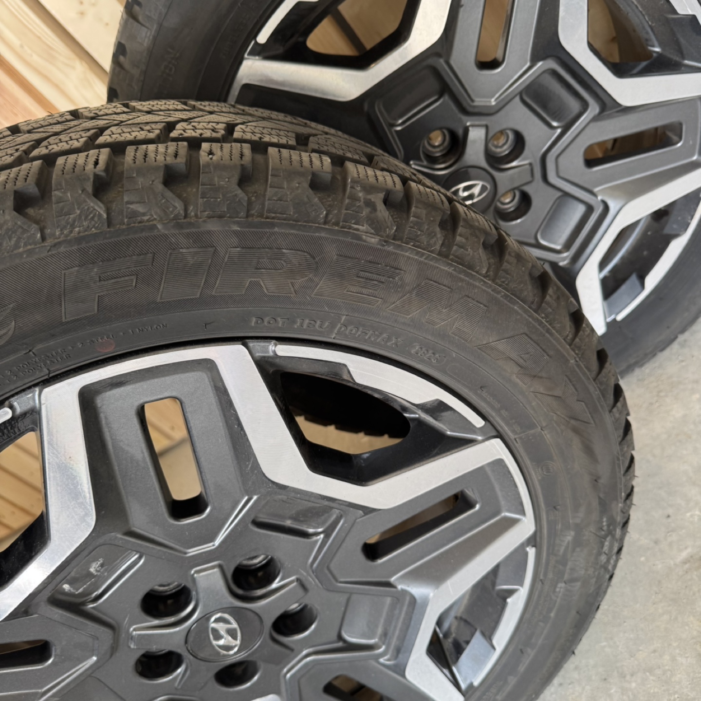 Set of 4 Winter Tires and Rims - photo 5