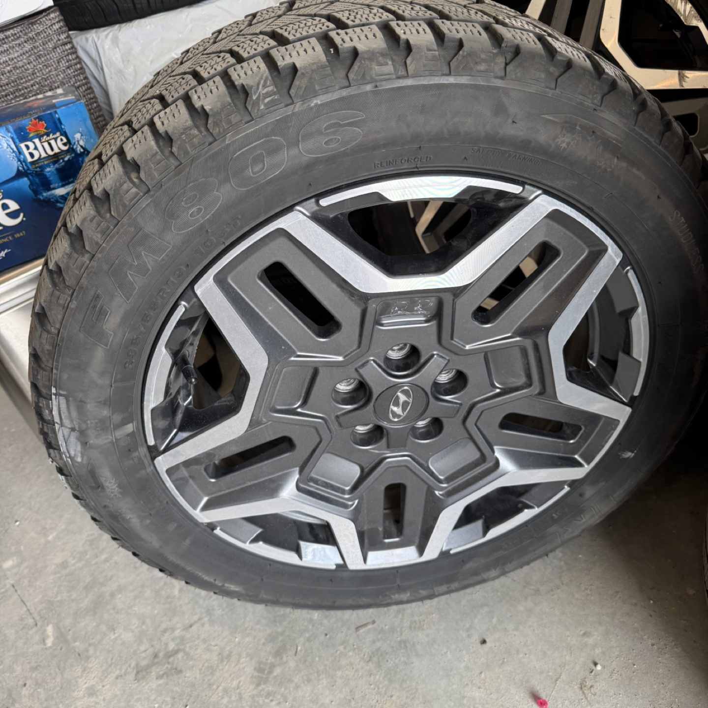 Set of 4 Winter Tires and Rims - photo 4