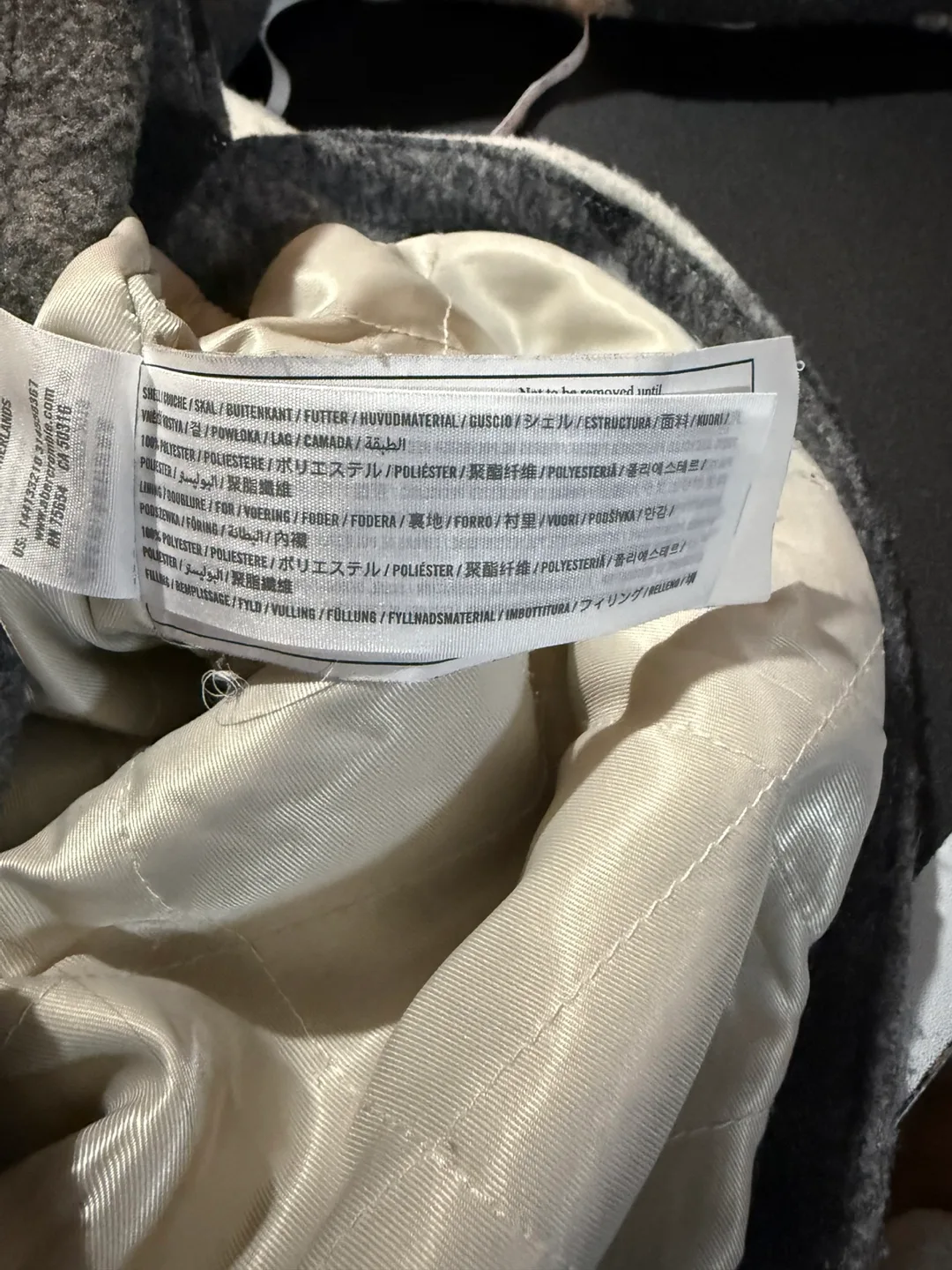 Women's Grayscale Buffalo plaid Abercrombie Jacket image indicator(8)