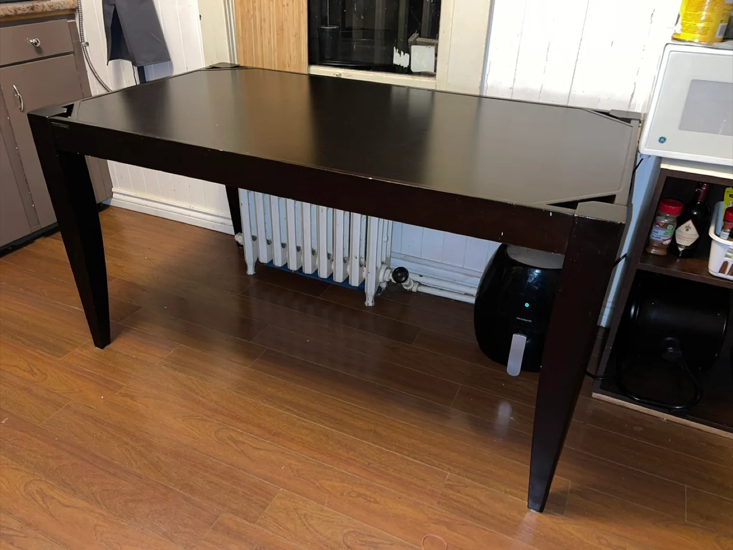 Rectangular dining table thumbnail