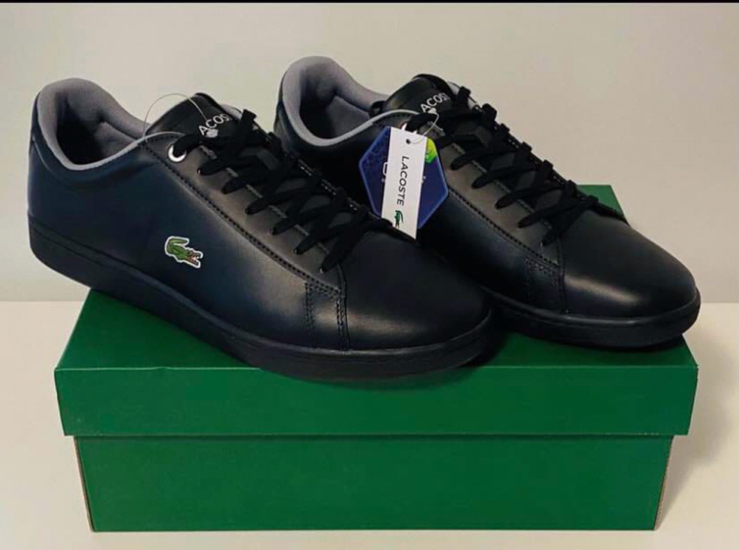 Lacoste Men's Black Leather Sneakers - Size 10