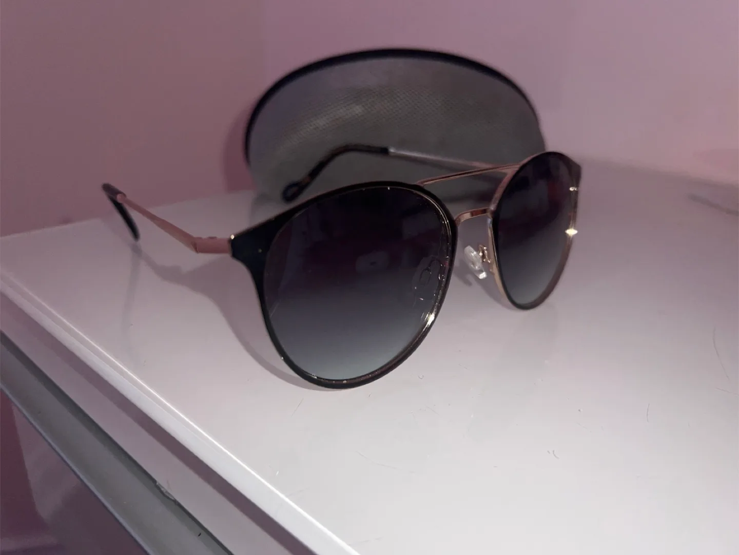 Round Sunglasses with Gold Accents image indicator(4)