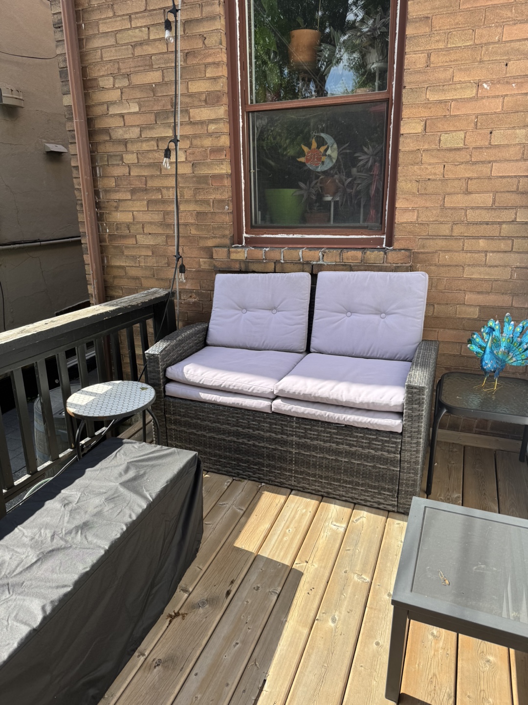 Outdoor Wicker Patio Conversation Set with Storage