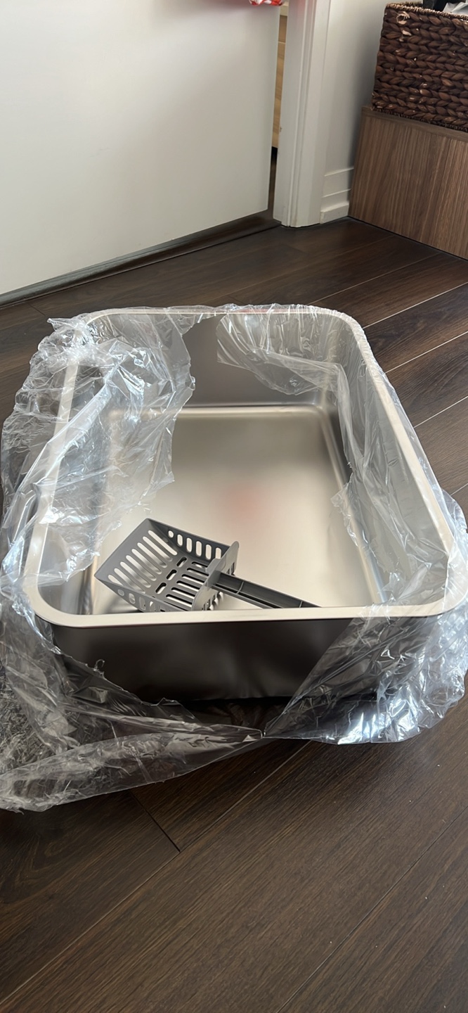 New XL Stainless Steel Cat Litter Box with Scoop - photo 3