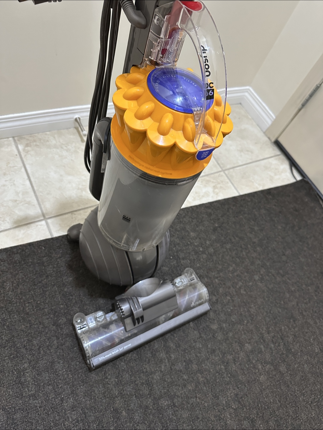 Dyson DC66 Upright Ball Vacuum – Powerful Suction - photo 3