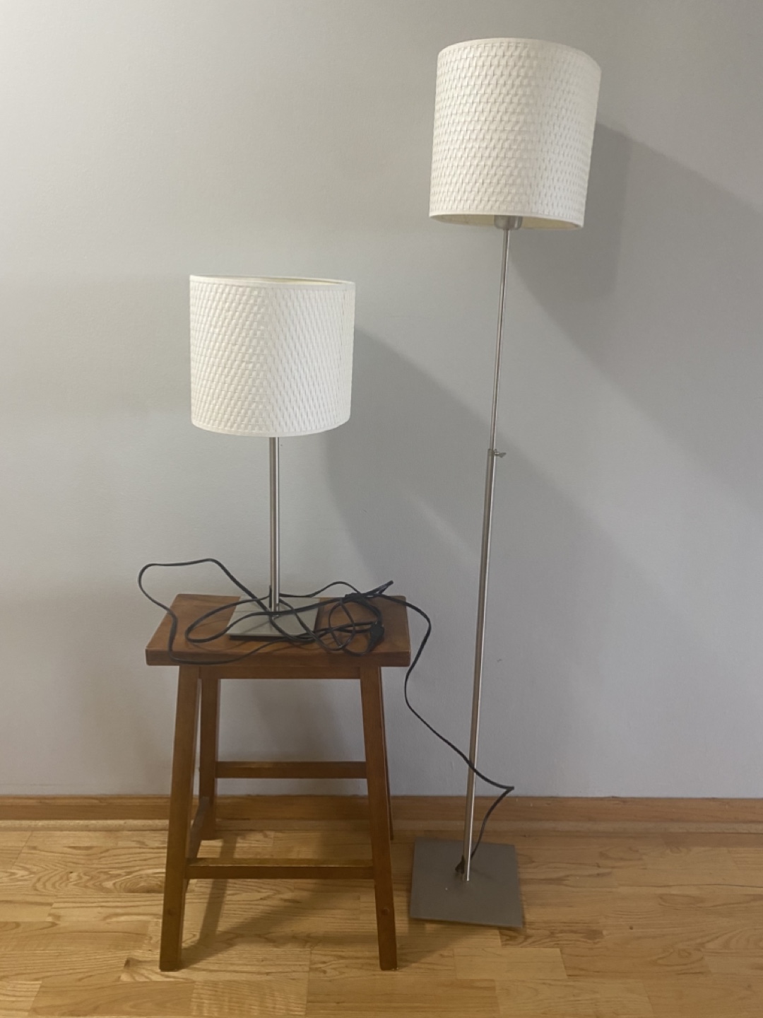 Set of 2 Modern Lamps