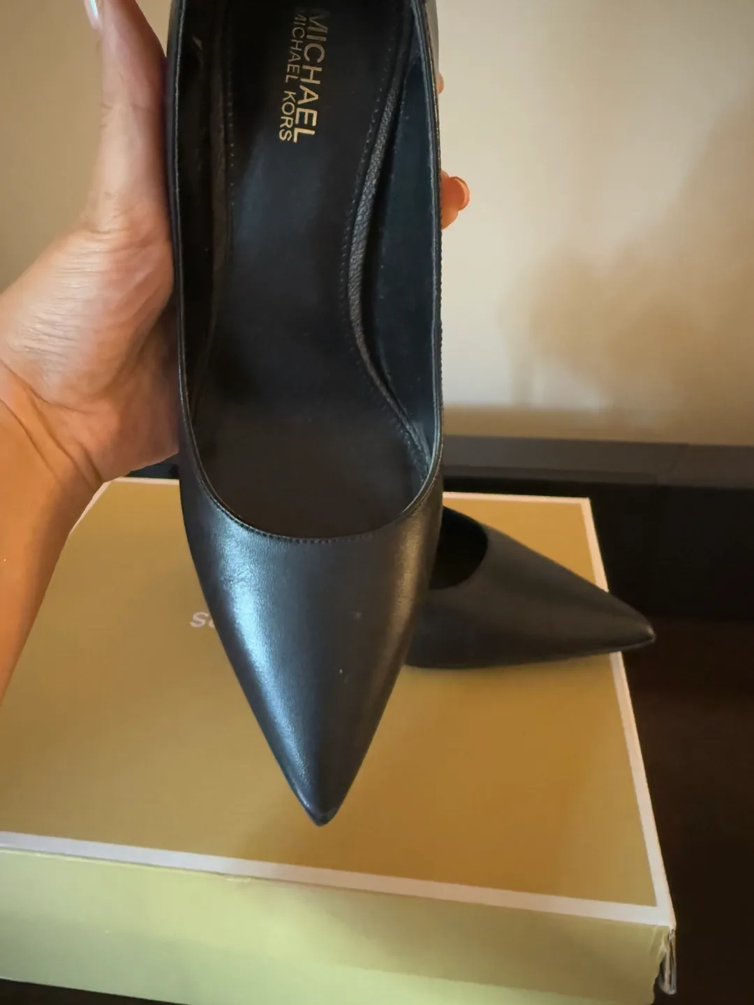 Michael Kors Black Leather Pointed-Toe Heels image indicator(3)