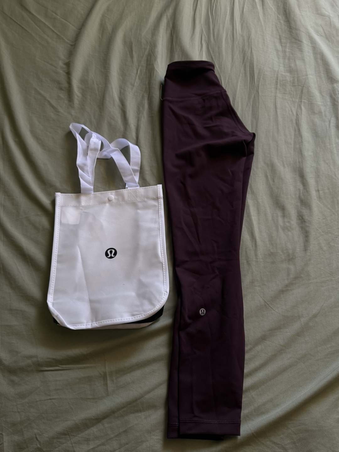 Lululemon Burgundy Leggings and Tote Bag