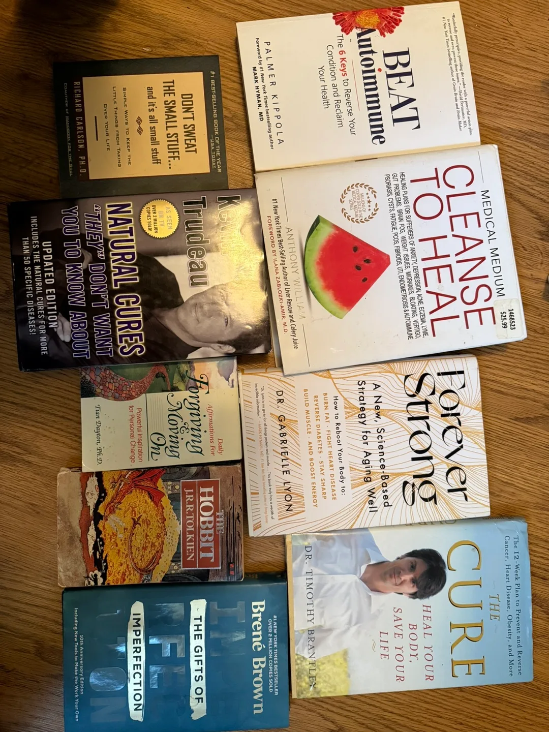 Assorted Collection of Teacups, Mugs, and Jade Carvings image indicator(10)