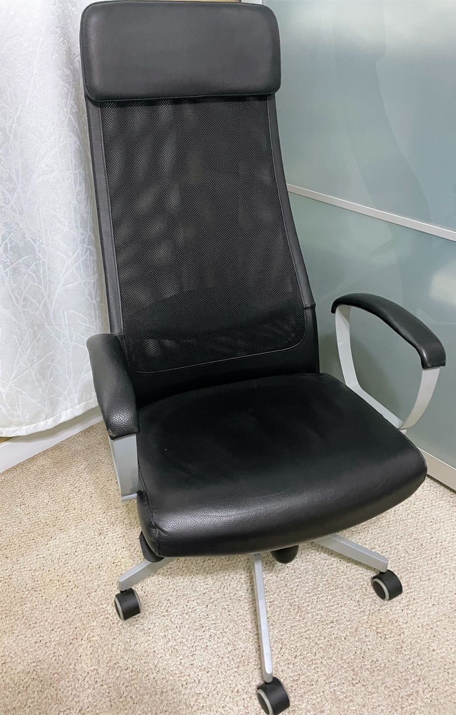 IKEA Markus Office Chair - Black Leather