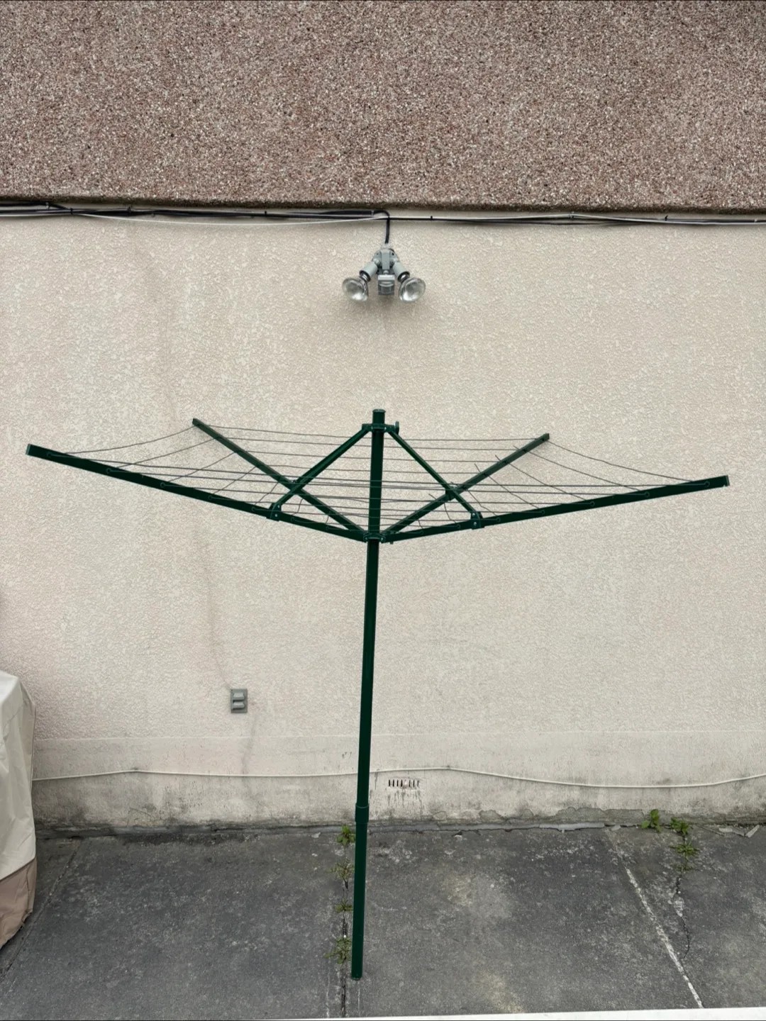 Outdoor Clothes Drying Rack/Dryer Folding Metal and Plastic thumbnail