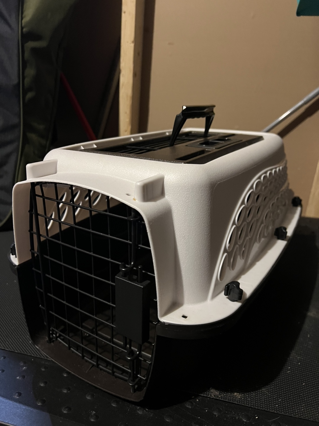 Pet Carrier Airline Approved Small Animal Crate - photo 2