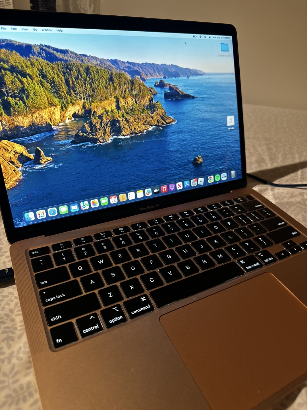 Apple MacBook Air 13-inch 2020 Gold - photo 2