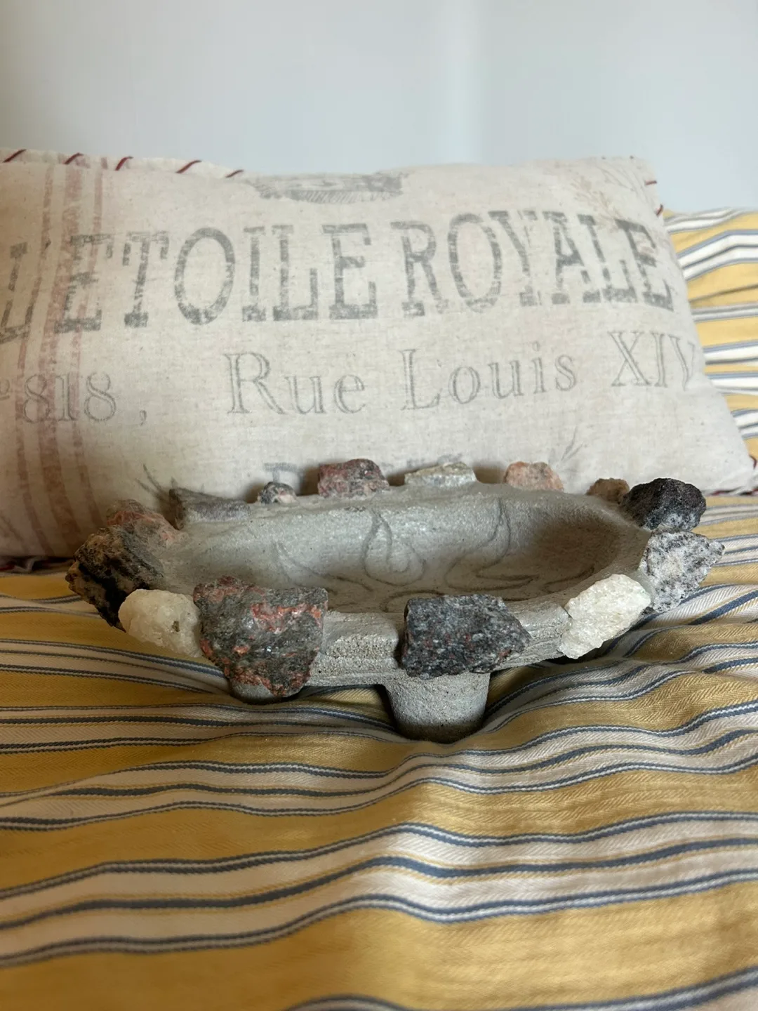 Unique Concrete and Stone Dish thumbnail