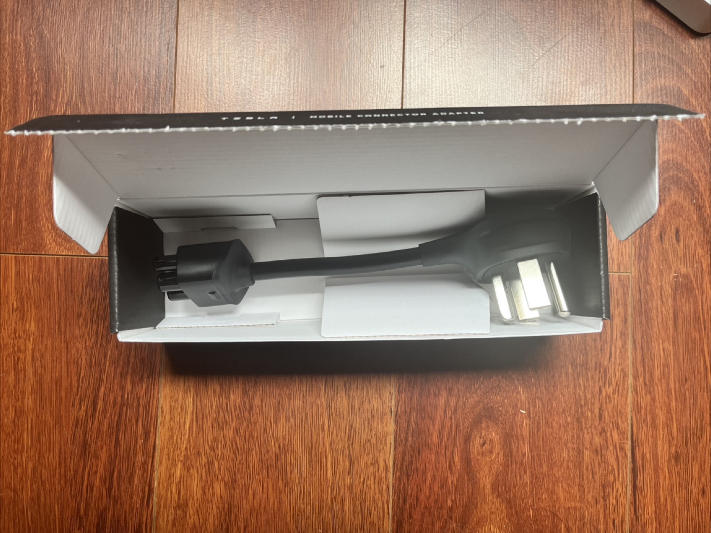 Tesla Gen 2 NEMA Adapters 14-30 - photo 3