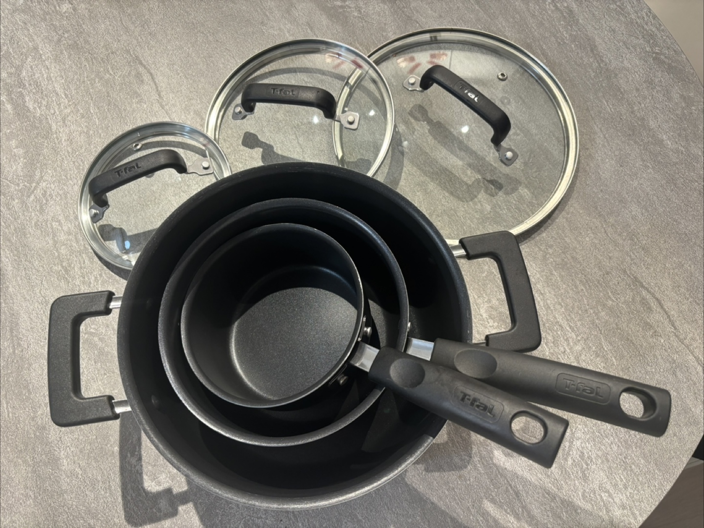 T-fal Cookware Set - 3 Pots with Lids - photo 2
