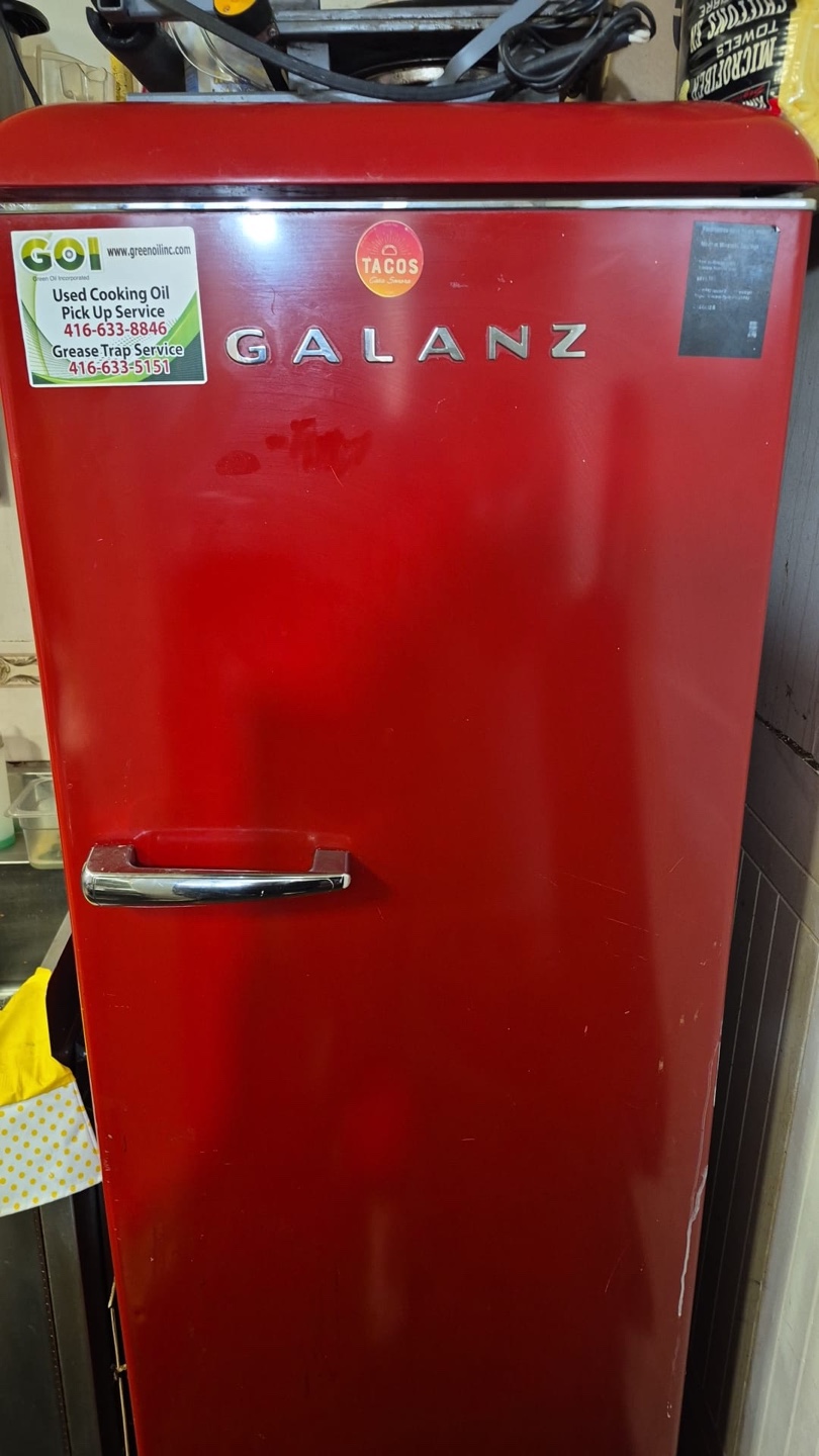 Galanz Retro Red Refrigerator