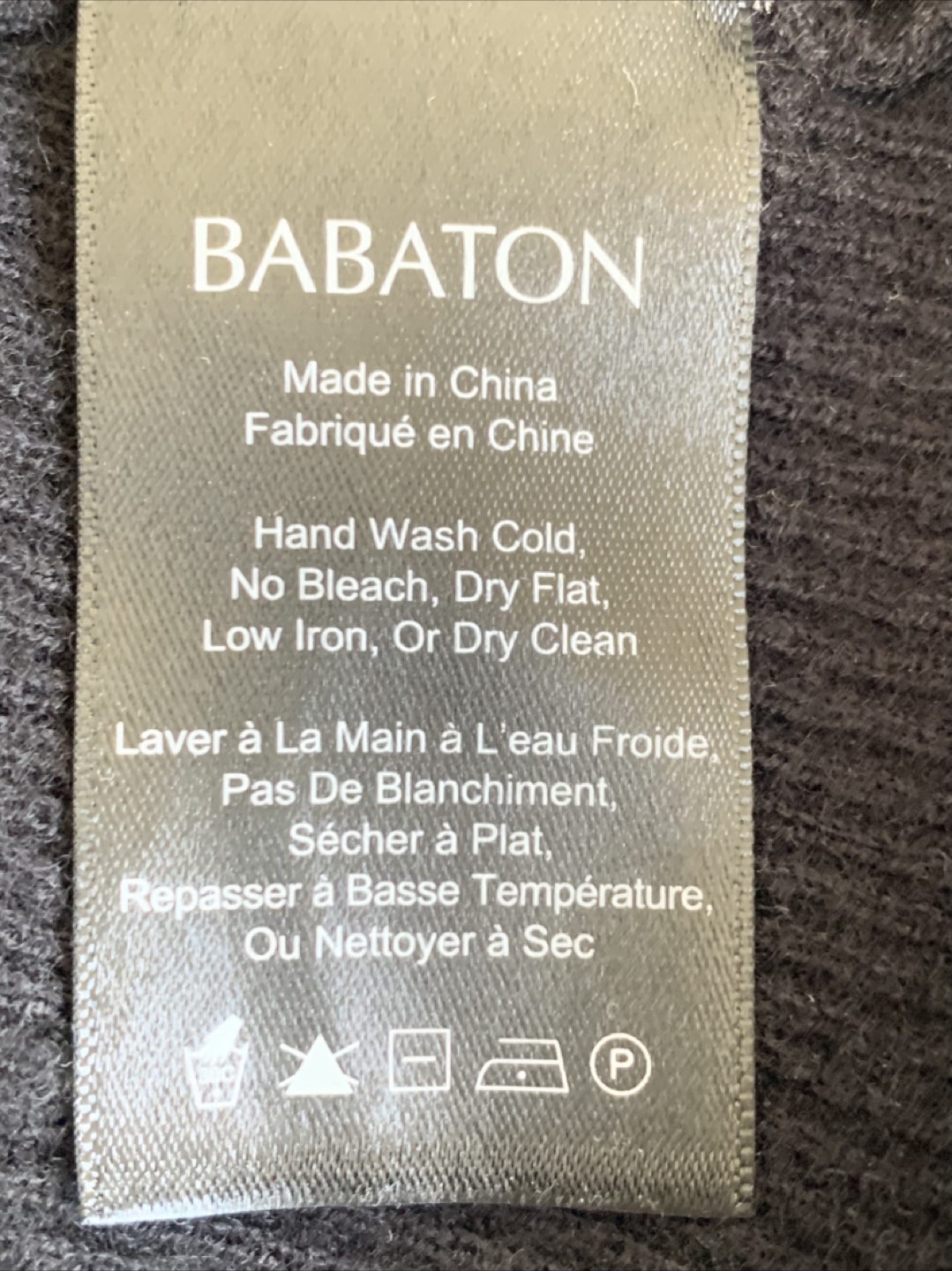 Babaton XS Black V-Neck Wool Sweater - photo 4
