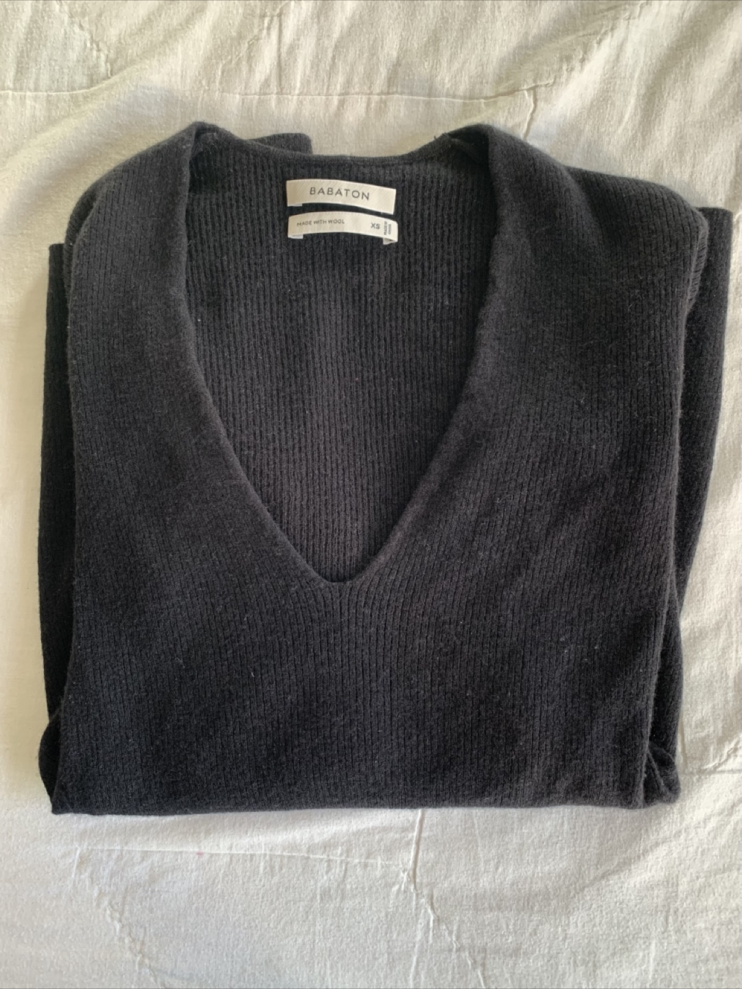 Babaton XS Black V-Neck Wool Sweater - photo 2