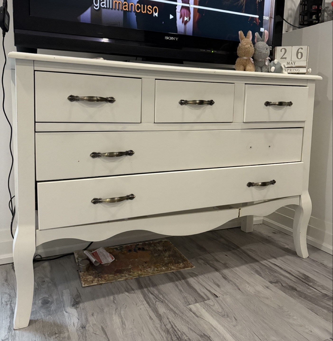 White 5-Drawer Dresser